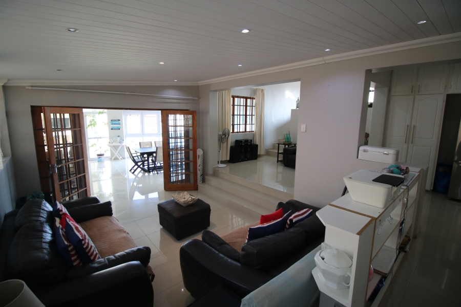 3 Bedroom Property for Sale in Beacon Bay North Eastern Cape